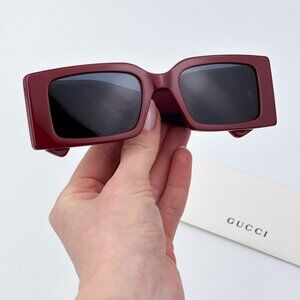 Gucci Women BRAND NEW Sunglasses Burgundy Blue Rectangular GG1860S 003